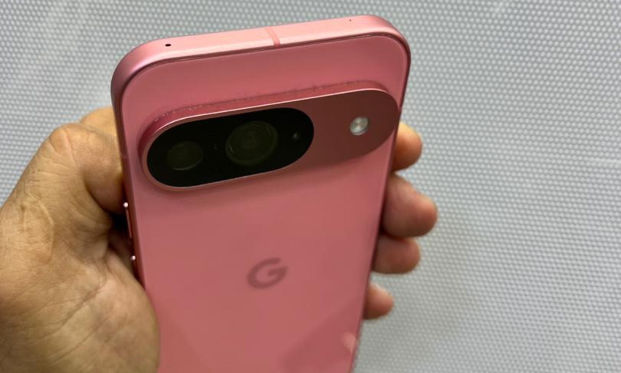 Pixel 9 Leaks Again But In A New Vibrant Pink Color Beebom