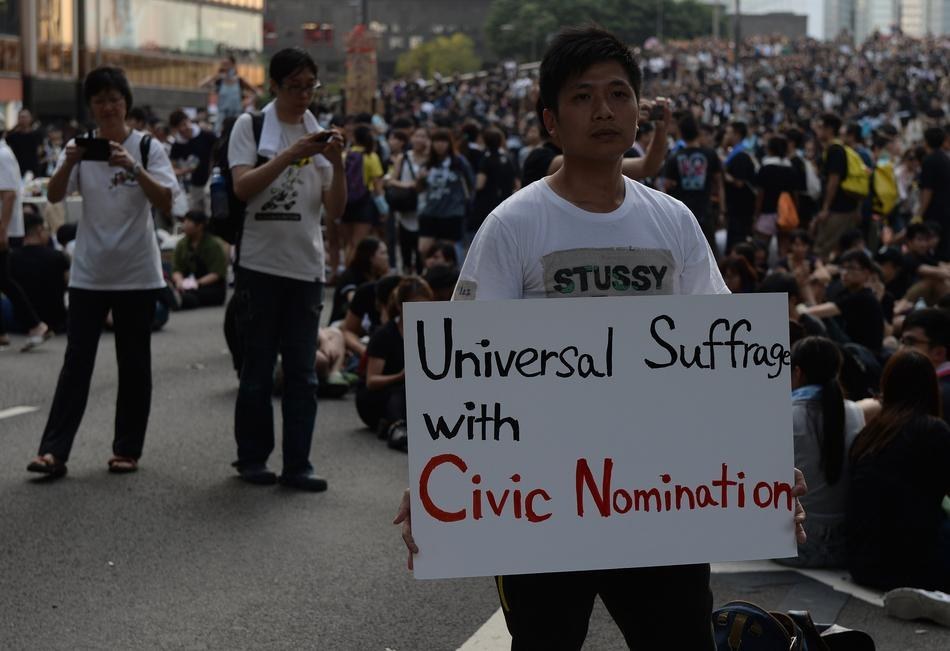 12 Powerful Pictures Describing Hong Kong’s Umbrella Revolution