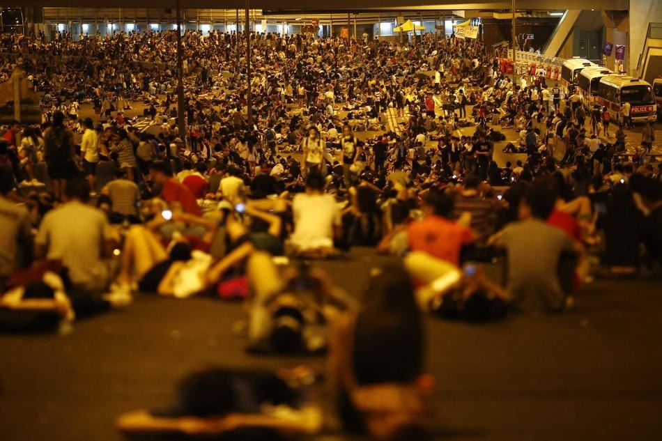 12 Powerful Pictures Describing Hong Kong’s Umbrella Revolution