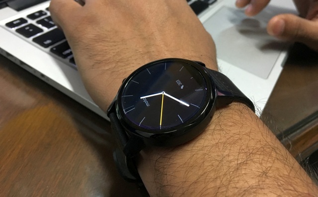 Moto 360 smartwatch 7