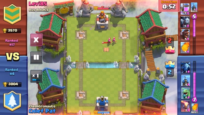 how to play clash royale online