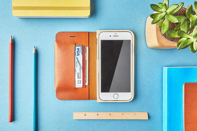 grovemade-maple-and-leather-iphone-7-wallet-case