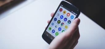 why-you-should-never-download-android-apps-from-random-websites