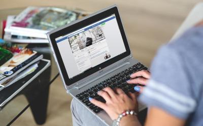 How to Control Your Facebook News Feed to See Relevant Posts