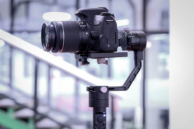 Zhiyun Crane V2 Review: Affordable Gimbal For Cameras | Beebom