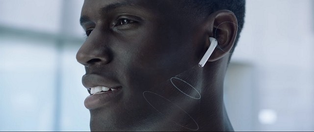 Apple AirPods Smart Features