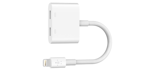 Belkin RockStar Lightning Audio and Charge Adapter