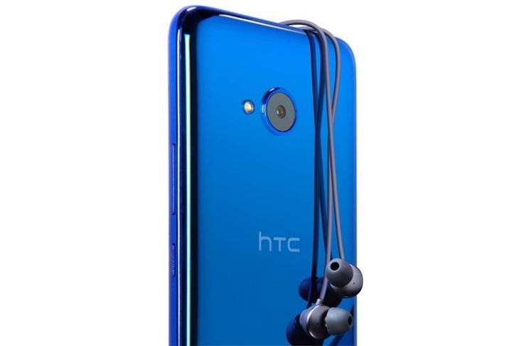 HTC Includes a Type-C Headset with U11 Life, Something Other Makers Should Follow