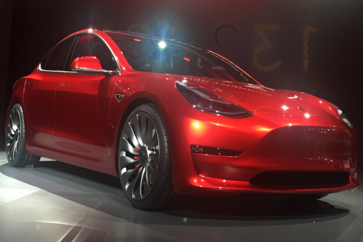 Tesla Model 3 KK