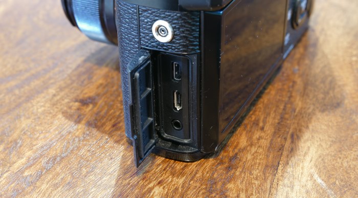 Fujifilm X-Pro2 Ports