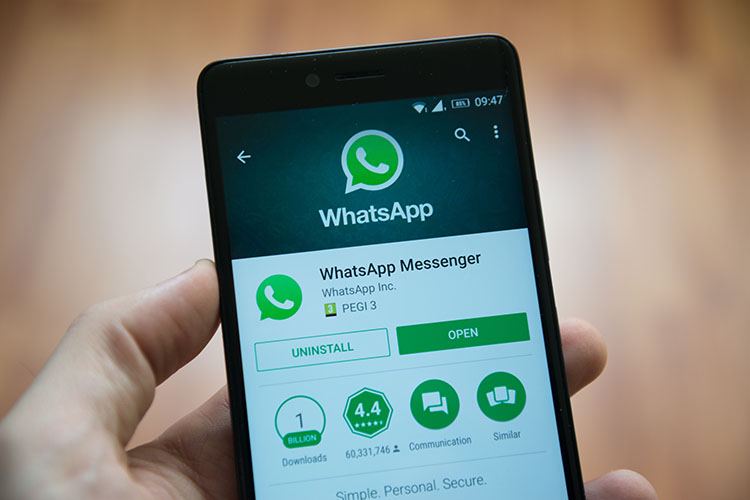 WhatsApp Sent Legal Notice Over Middle Finger Emoji