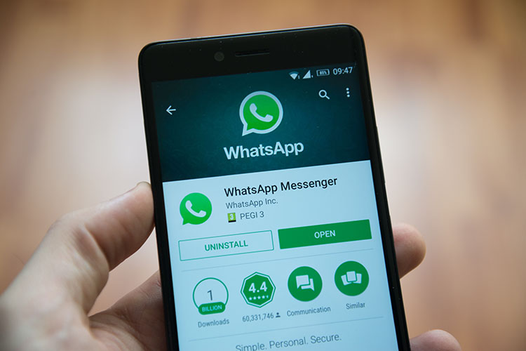 WhatsApp Sent Legal Notice Over Middle Finger Emoji