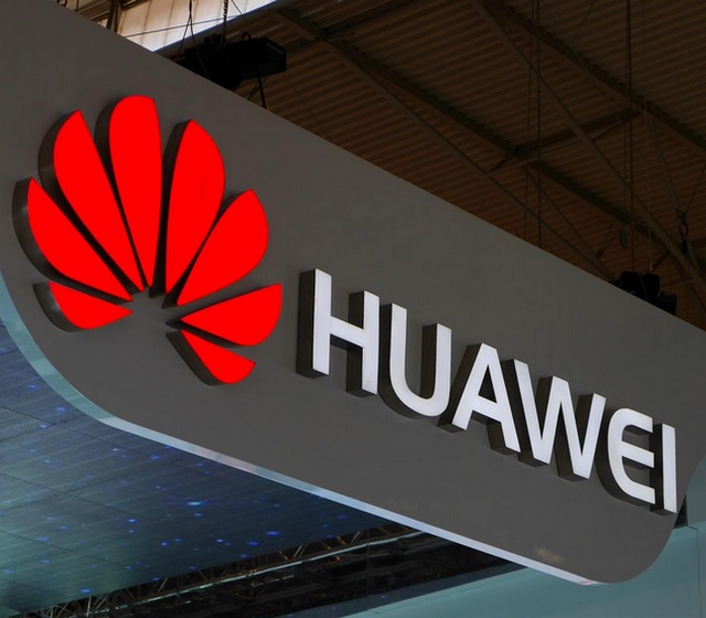 US Lawmakers Urge AT&T to Cut Ties With Huawei