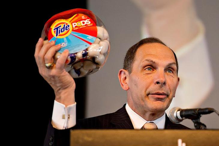 YouTube is Removing Videos of Teenagers Eating Tide Pods Because It's Toxic