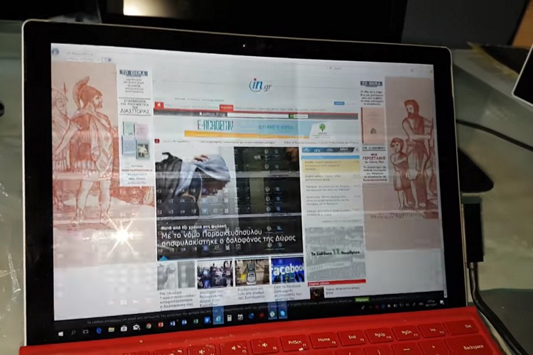 Surface Pro 4's 'Screen Flickering' Issue May Have a Bizarre (Temporary