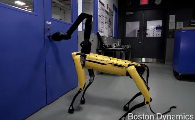 You Can't Stop Boston Dynamics SpotMini from Opening a Door