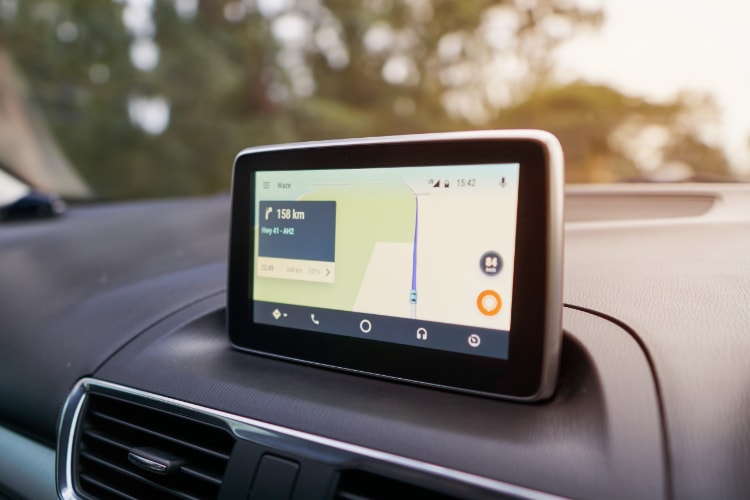 Screens and apps on Android Auto - Android Auto Help
