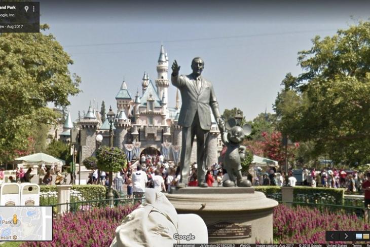 Disneyland website