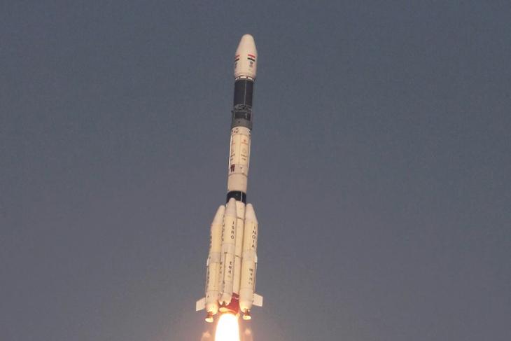 ISRO Successfully Launches GSAT-6A Mobile Communications Satellite into Orbit