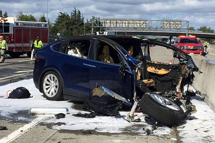 Tesla Confirms Autopilot Was On During Last Week’s Fatal Crash