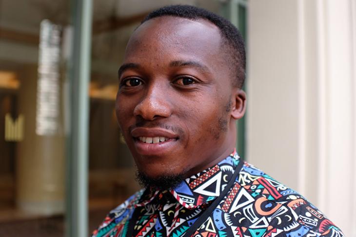 Ghana Schoolteacher Who Taught Computers Using Blackboard Lauded by Microsoft, And Other Institutions