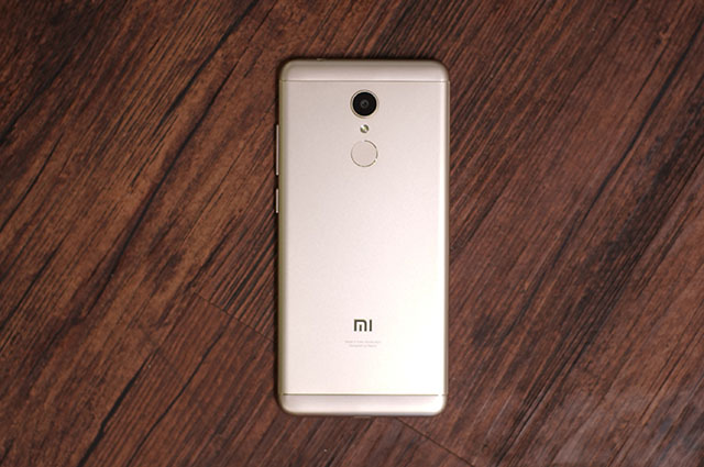 redmi 5 smartphone