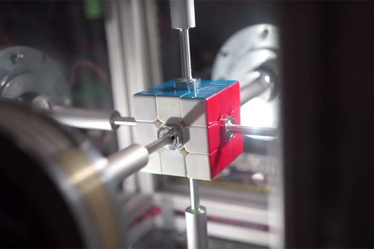 A Robot Solved the Rubik’s Cube in 0.38 Seconds and It Can Still Go Faster