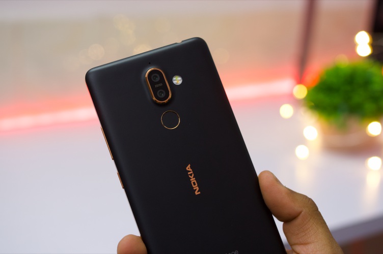 nokia 7 plus rear