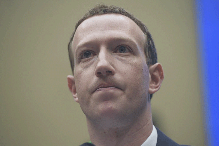 Zuckerberg Claims Not Knowing About Shadow Profiles, Tracking Outside Facebook