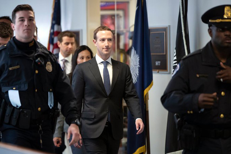 Mark Zuckerberg Take Responsibility for Data Abuse, Apologizes for Not Taking Action
