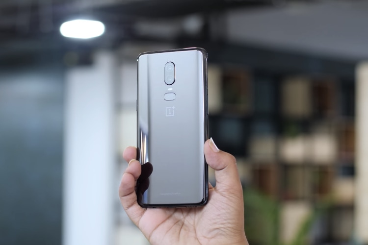 15 OnePlus 6 Accessories You Buy Today | Beebom