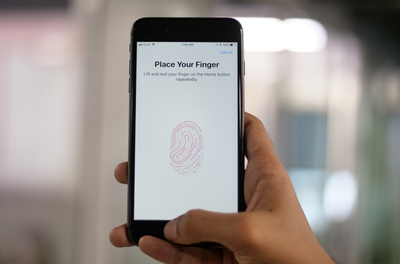 Under Screen Fingerprint Scanner vs Physical Fingerprint Scanners: Winner?