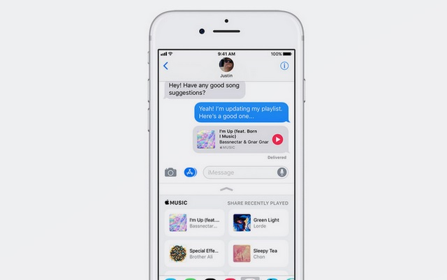 Annoying iMessage Bug Merges Chats From Different Contacts on iOS 12