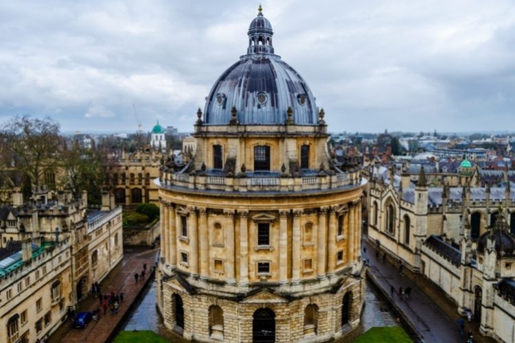 Oxford University Will Soon Offer Courses In ESports Beebom   Oxforf Web E1526134956781 