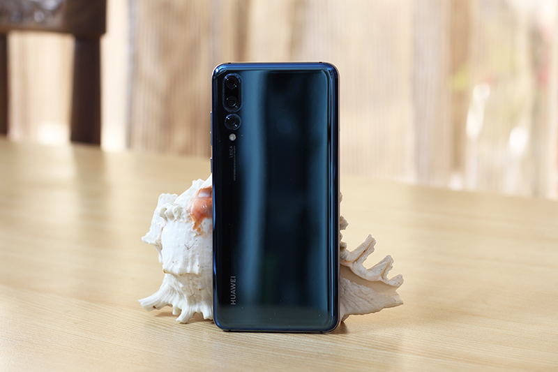 Huawei P20 Pro Review: Triple the Camera, Triple the Appeal