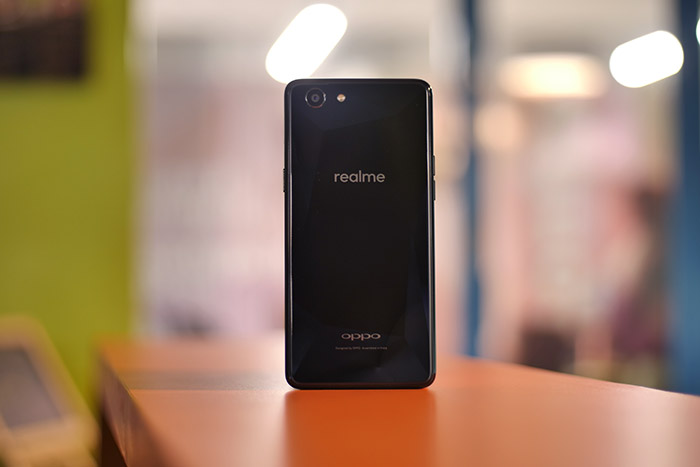 realme e 1