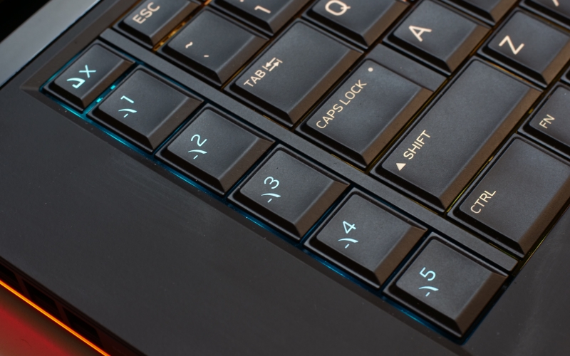 Alienware 15 R3 Keyboard 2