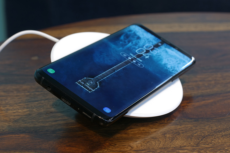 Belkin F7U027zbWHT Wireless Charging Pad Review