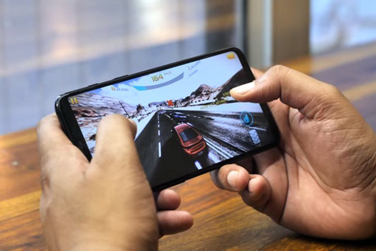 Win OnePlus 6 and Up to Rs. 5 Lakh By Playing Asphalt 8