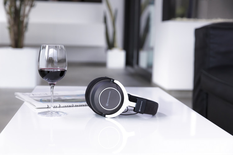 Beyerdynamic’s Premium Amiron Wireless Headphones Launched in India For Rs 59,990