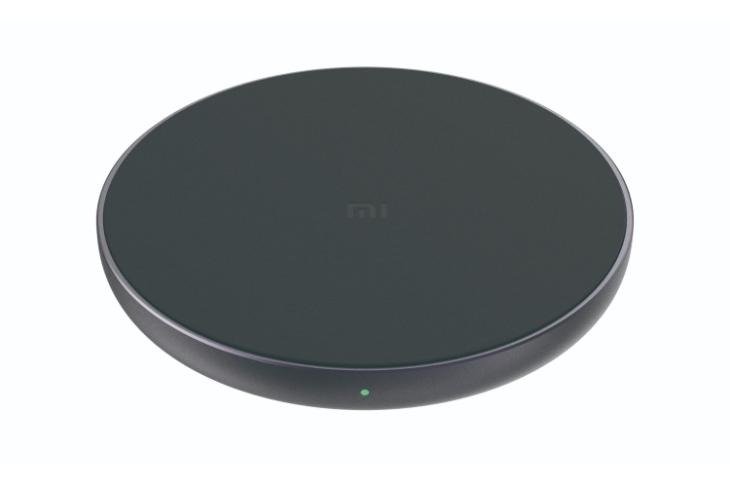Mi Wireless Charger Featured