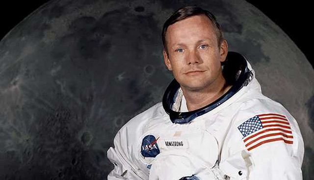 Neil Armstrong's Personal Belongings to be Set up for Auction