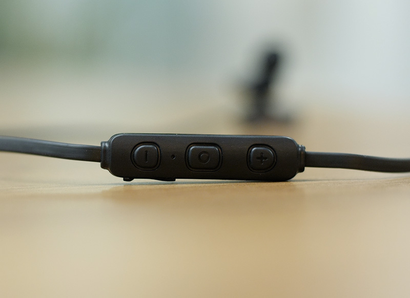 Mivi ThunderBeats Review: High on Bass, Low on Comfort