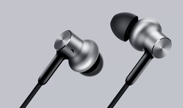 4. Mi In-Ear Headphones Pro HD