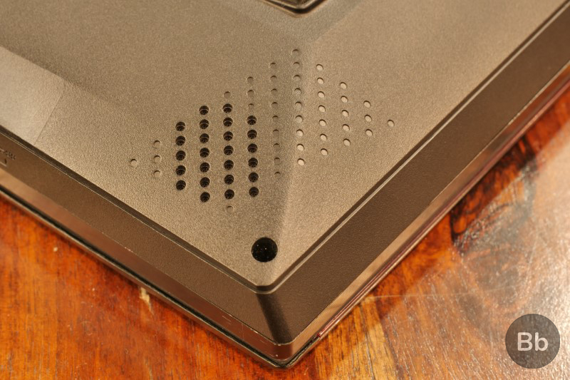 MSI GT75 Titan 8RG Review: Who Needs a Cooling Pad Anyway?