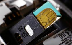 Security Flaw Leaves Millions of AT&T and T-Mobile SIMs Exposed to Hackers
