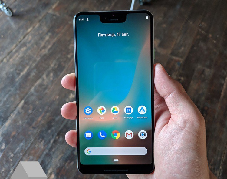 Google Pixel 3 and Pixel 3 XL Show up on FCC, Wireless Charging Confirmed!