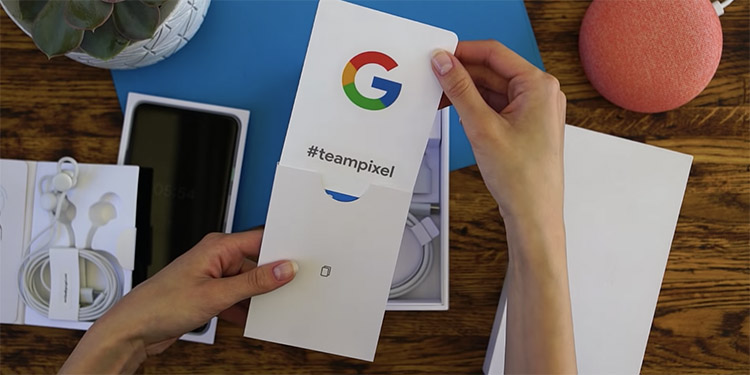 Google Pixel 3 XL Revealed Completely in Pre-Launch Unboxing Video