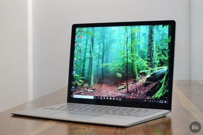 Microsoft Surface Laptop Review: Elegant, Efficient and Expensive