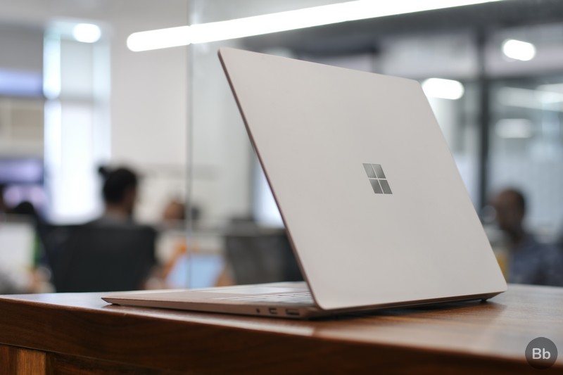 Microsoft Surface Laptop Review: Elegant, Efficient and Expensive